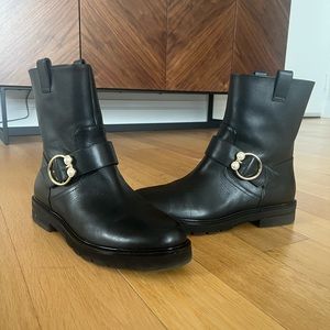 Stuart Weitzman Arlo Bootie - Brand New Never Worn!